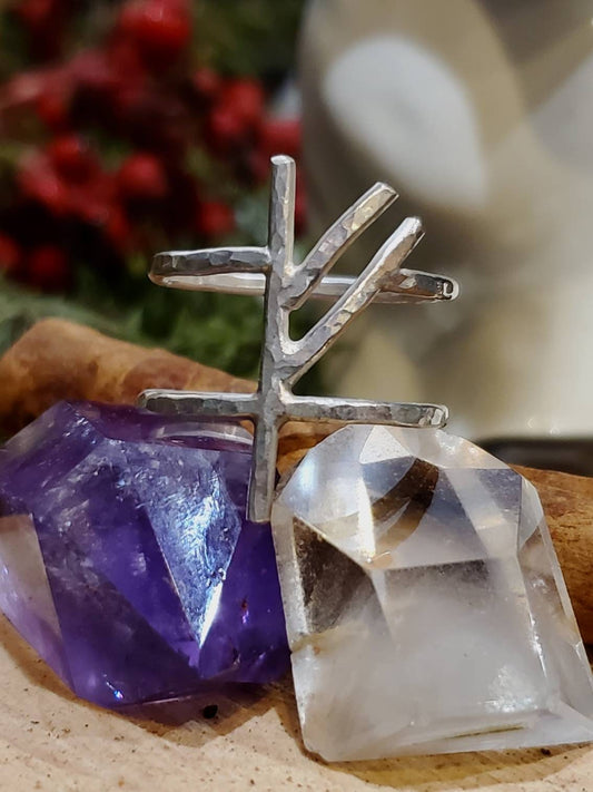 Fehu Sterling Silver Rune Ring - Wealth, Luck, Abundance