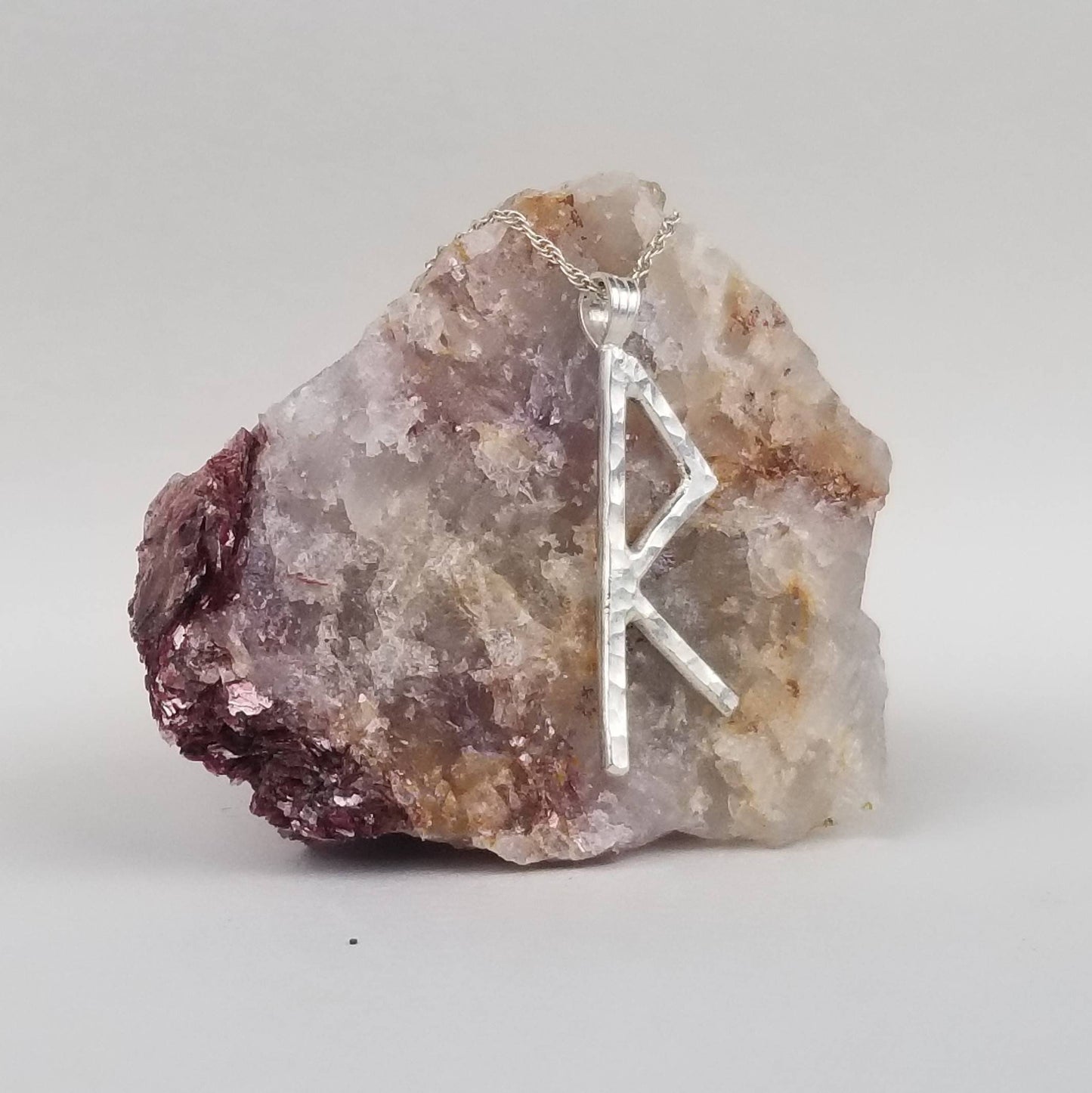 Raido Raidho Rune Sterling Silver Pendant - Movement, Journeys, Opportunities - Elder Futhark Runes